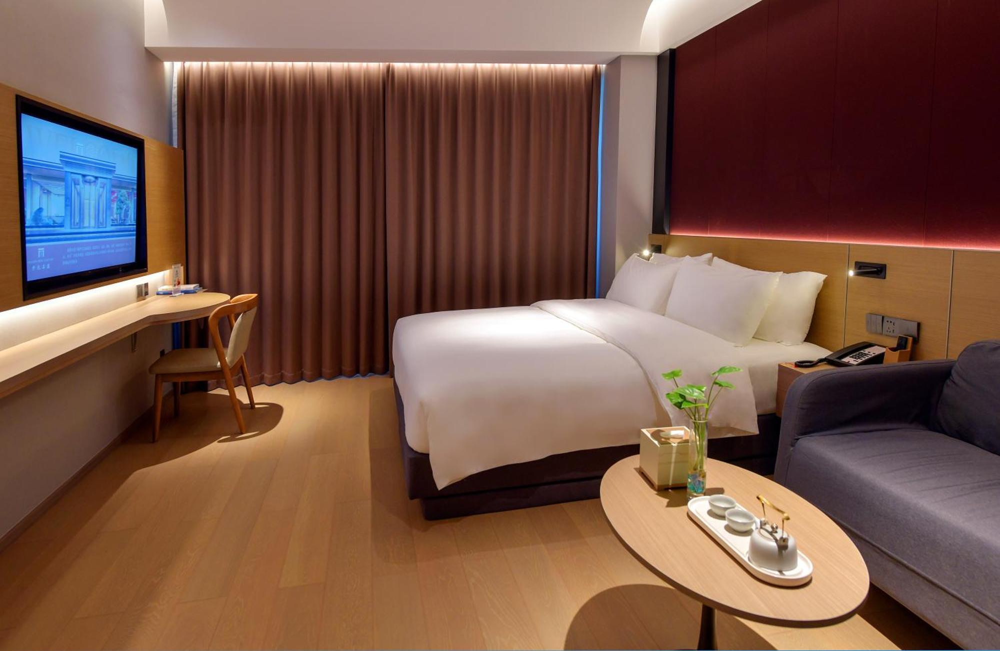 Maison New Century Tongxiang Екстериор снимка