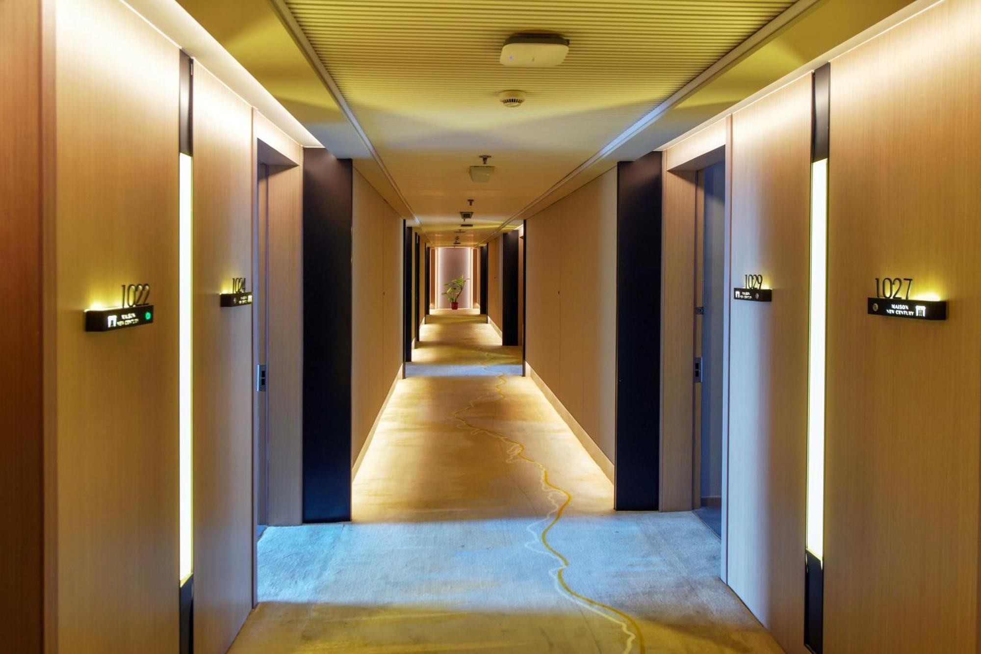 Maison New Century Tongxiang Екстериор снимка
