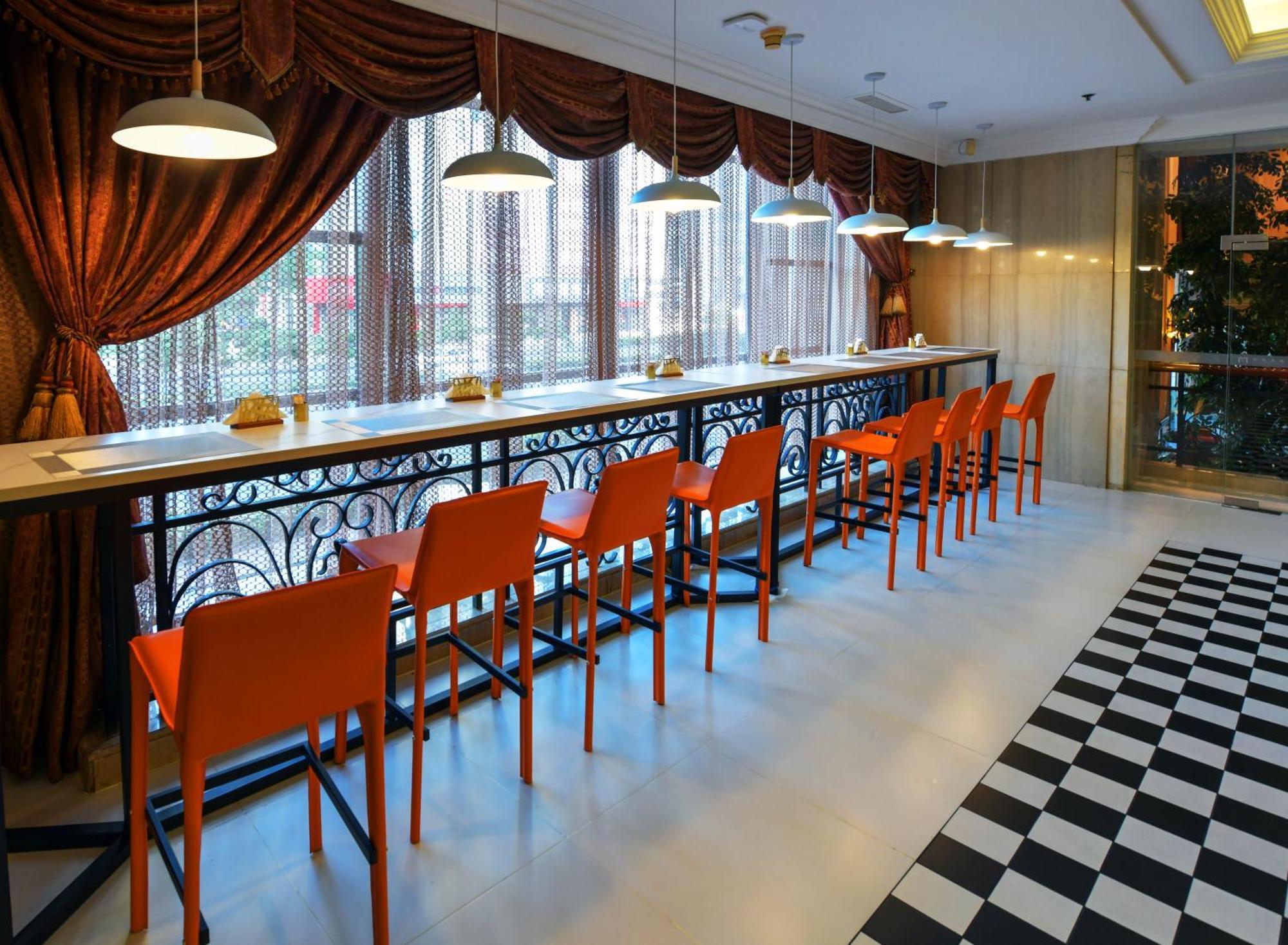 Maison New Century Tongxiang Екстериор снимка
