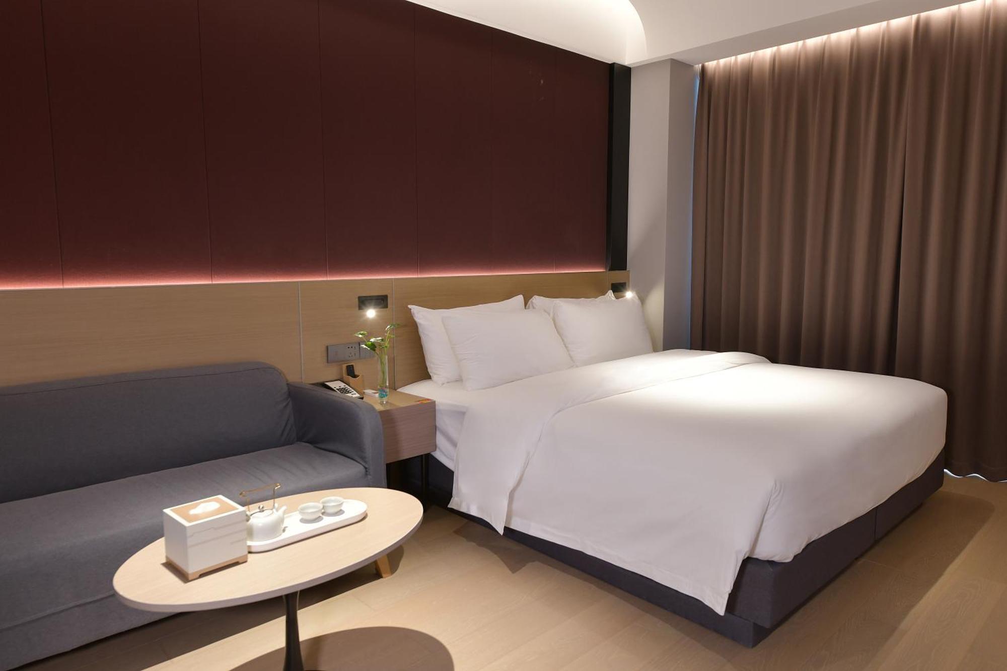 Maison New Century Tongxiang Екстериор снимка