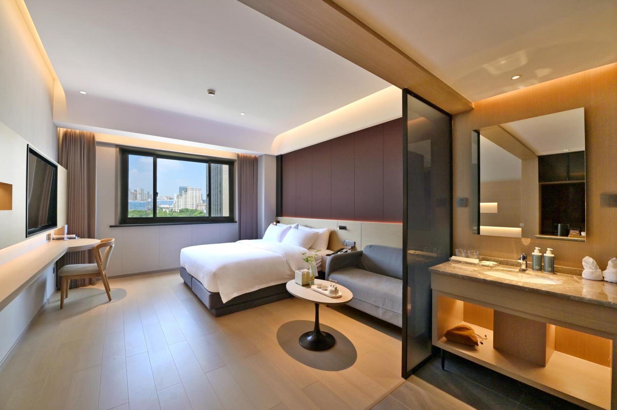 Maison New Century Tongxiang Екстериор снимка